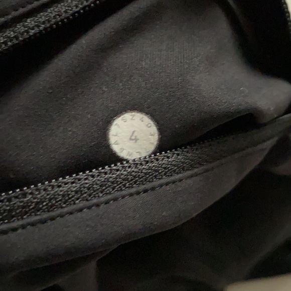 Lululemon | Crop leggings size 4 - Picture 8 of 11